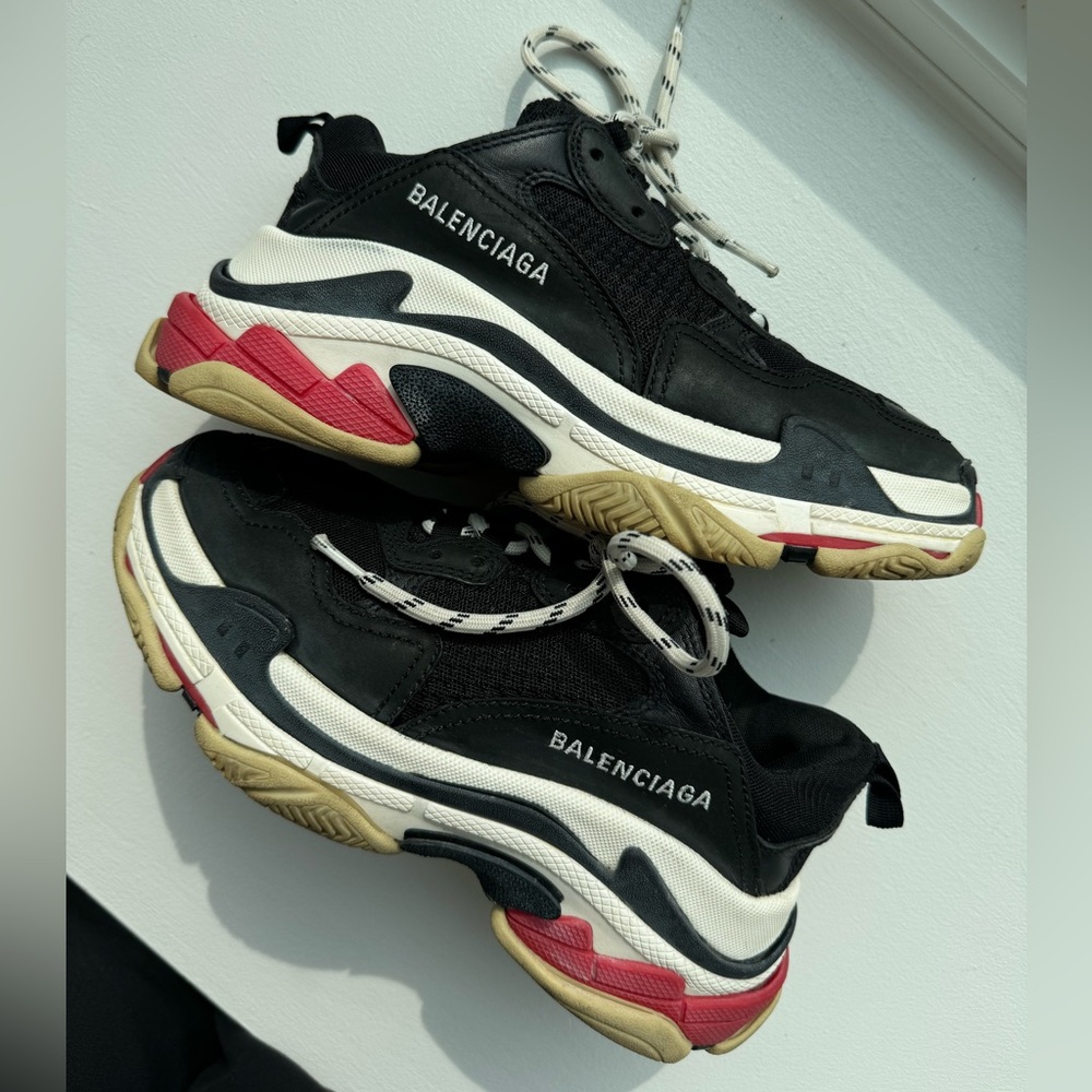 Balenciaga Triple S Sneakers. Women size US 7
